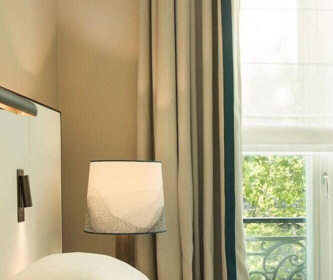 سوییت جونیور, Hyatt Paris Madeleine