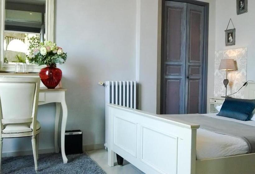 스탠다드 트리플 룸 테라스, Le Panoramic Boutique Hôtel