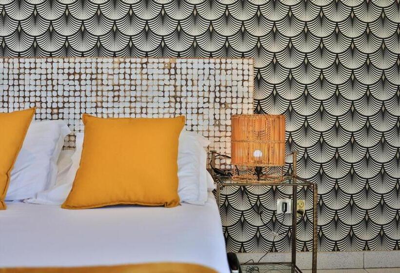스탠다드 트리플 룸 테라스, Le Panoramic Boutique Hôtel