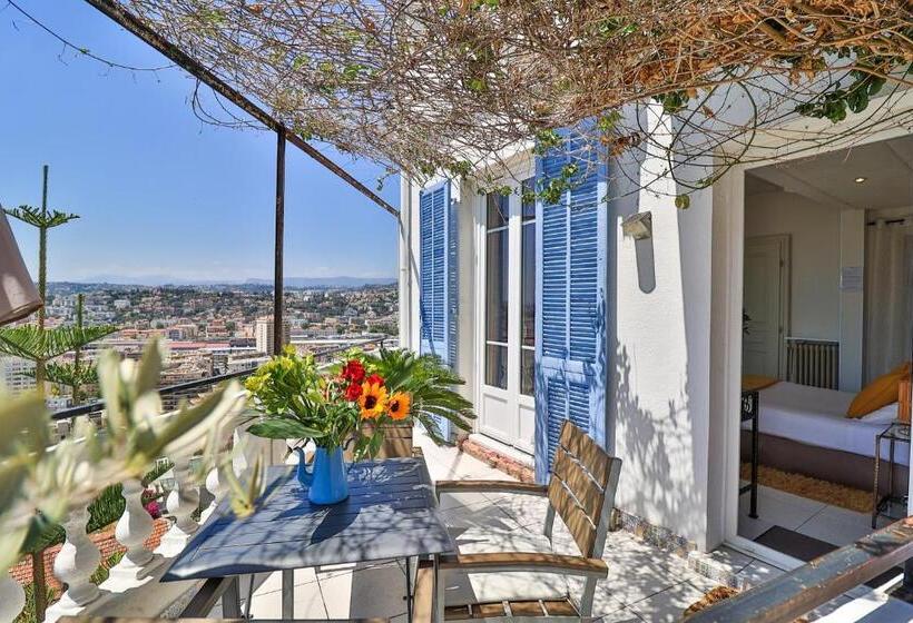 Standard Triple Room with Terrace, Le Panoramic Boutique Hôtel