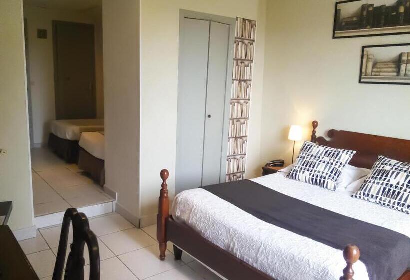 4인용 스탠다드 룸, Le Panoramic Boutique Hôtel