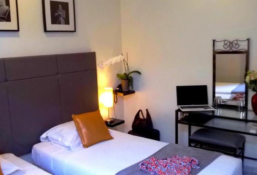 اتاق استاندارد, Le Panoramic Boutique Hôtel