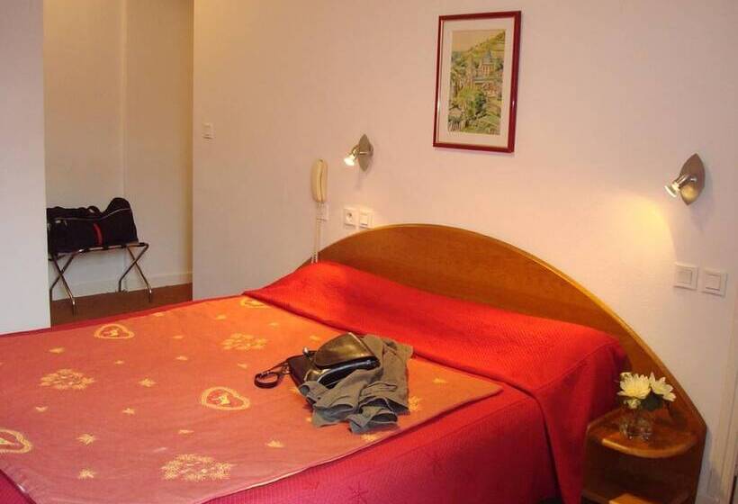 اتاق استاندارد یک نفره, Logis Hôtel Regina