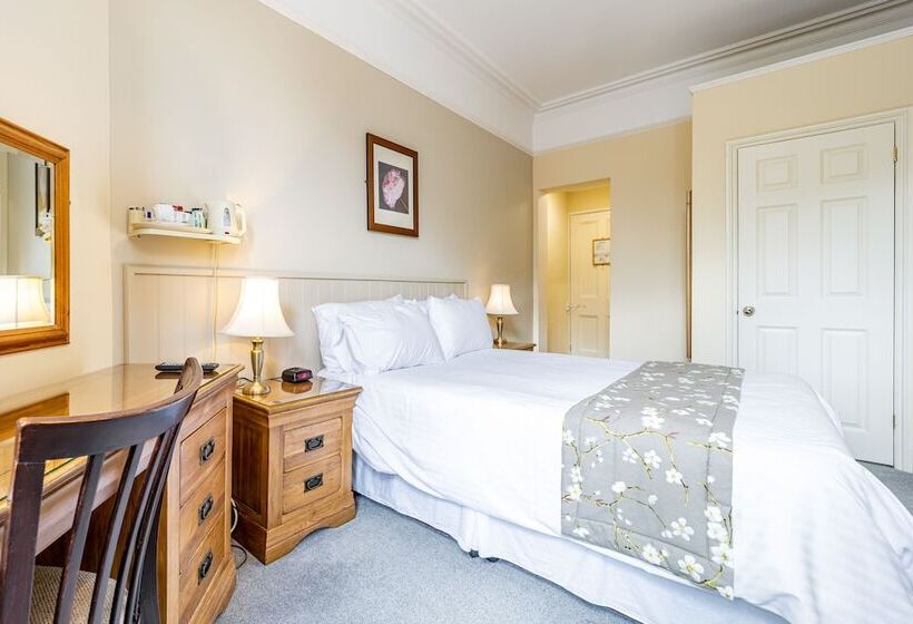 Номер Комфорт, Best Western Walton Park