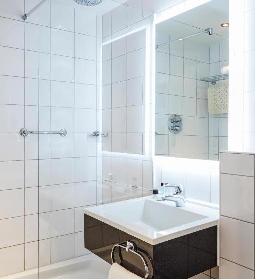 Номер Basic, Mercure Birmingham West