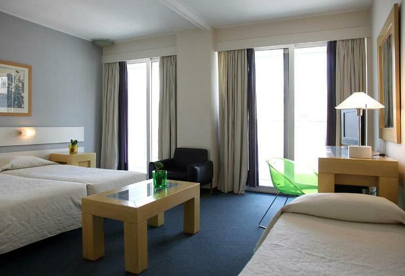 اتاق استاندارد سه نفره, Dorian Inn   Sure Hotel Collection By Best Western