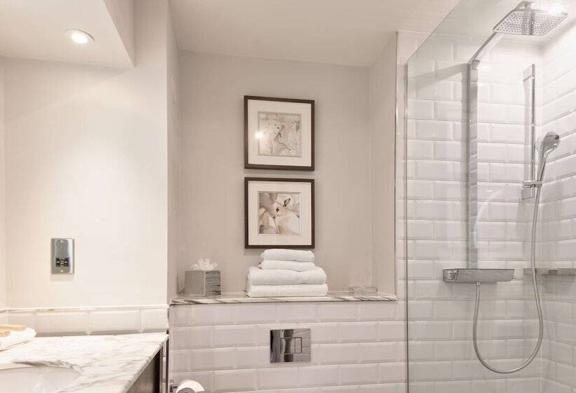 Семейный Номер Deluxe, Doubletree By Hilton St. Anne's Manor