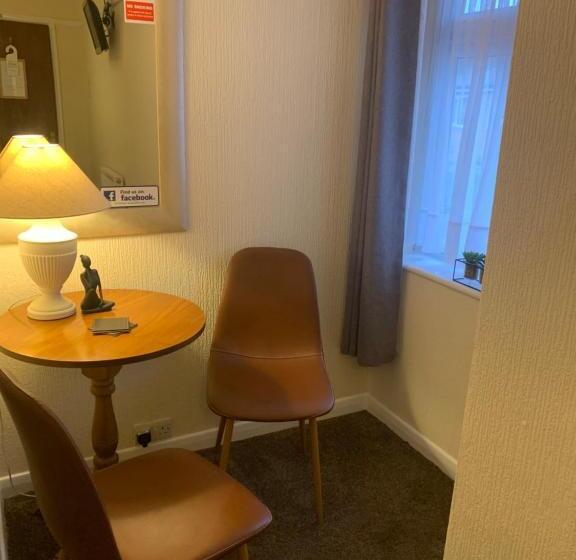 اتاق استاندارد با تخت بزرگ, Philmar Guest House