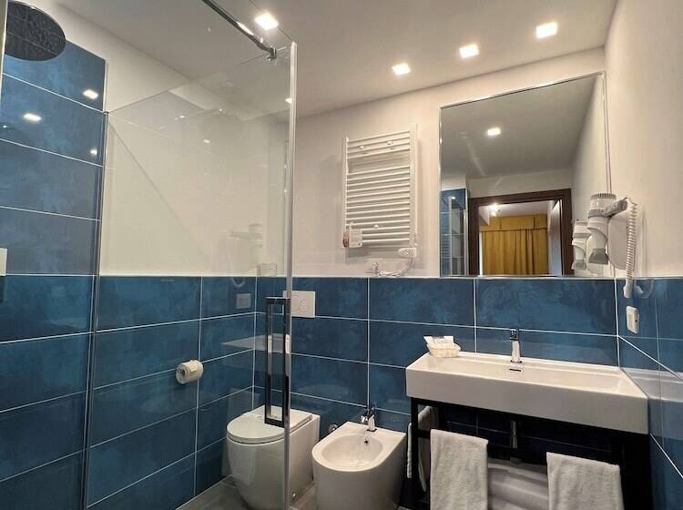 اتاق کلاسیک, Best Western City
