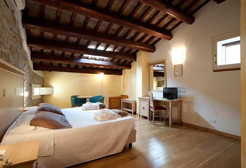 Трехместный Номер Superior, Delle Terme Santa Agnese