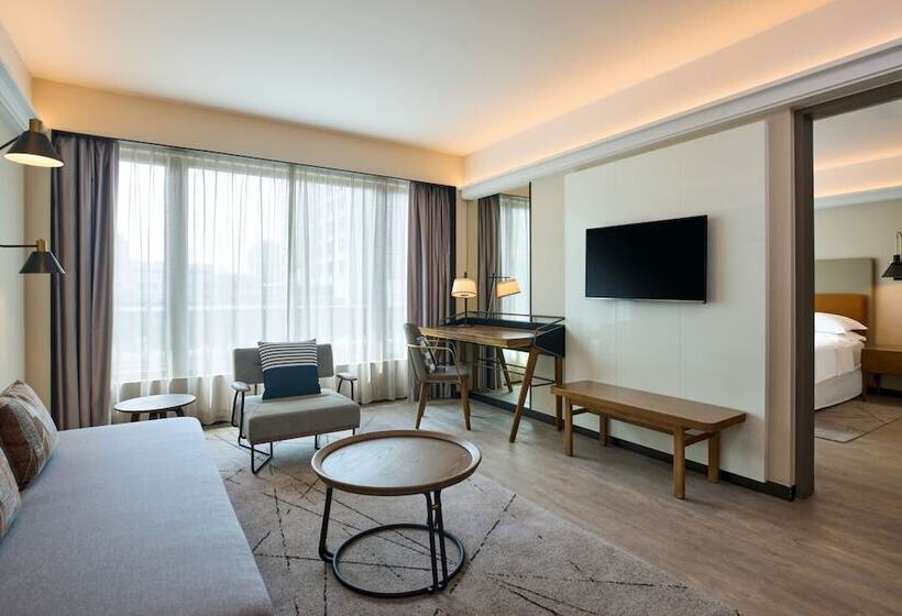 سوییت, Sheraton Hong Kong Hotel & Towers
