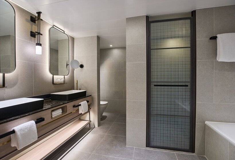 سوییت, Sheraton Hong Kong Hotel & Towers
