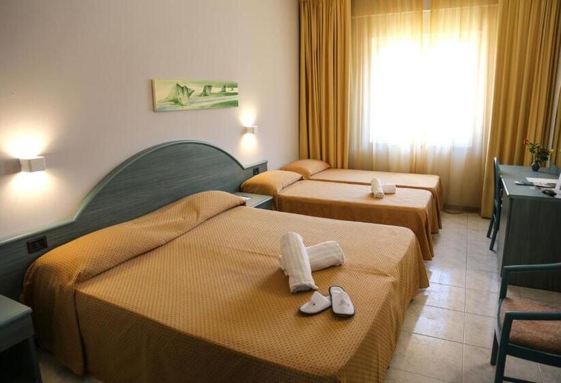 Четырехместный Номер Классик, & Spa Riviera Castelsardo