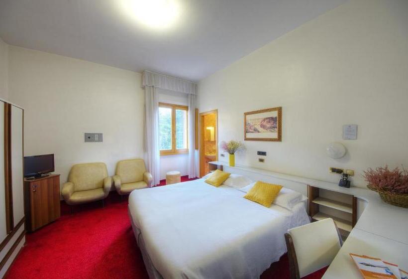 Номер Economy, Grand Hotel Milano
