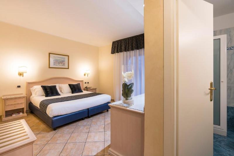 غرفة قياسية رباعية, Sant Alphio Garden Hotel & Spa