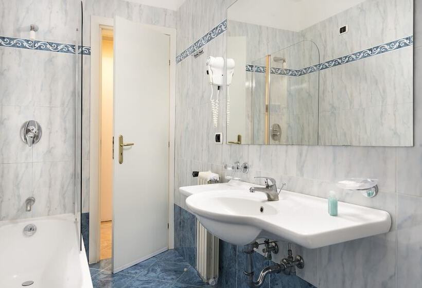 غرفة قياسية رباعية, Sant Alphio Garden Hotel & Spa