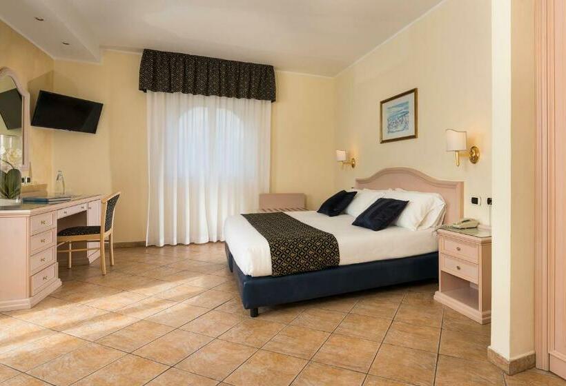 Номер Стандарт Вид на Море, Sant Alphio Garden Hotel & Spa