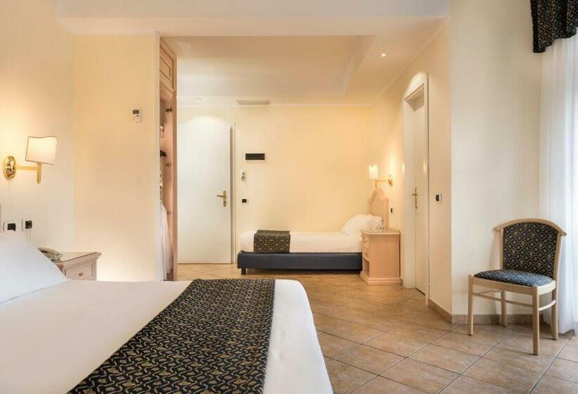 غرفة قياسية ثلاثية, Sant Alphio Garden Hotel & Spa