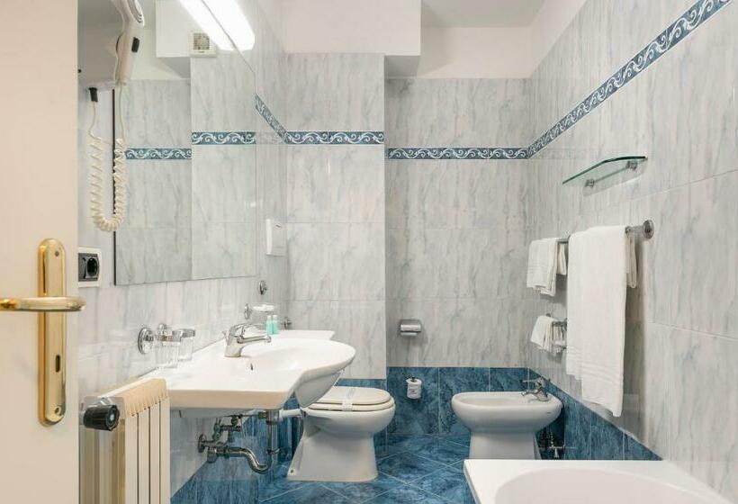 غرفة قياسية رباعية, Sant Alphio Garden Hotel & Spa