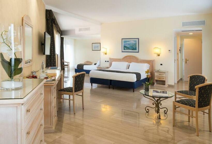 Люкс Вид на Море, Sant Alphio Garden Hotel & Spa