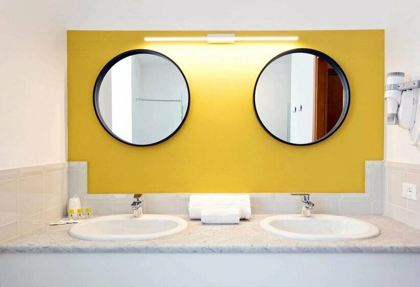 اتاق استاندارد سه نفره, B&B Hotel Palermo Quattro Canti
