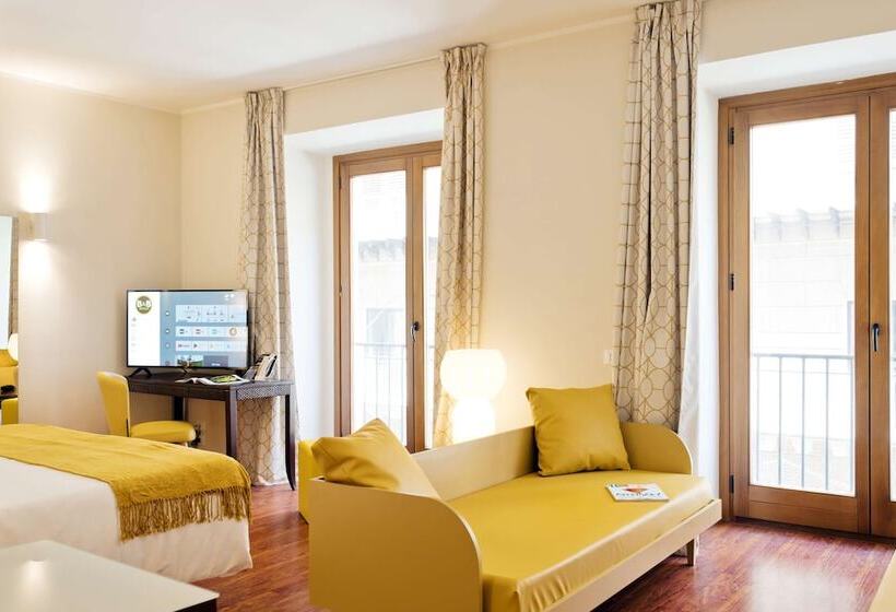 سوییت جونیور, B&B Hotel Palermo Quattro Canti