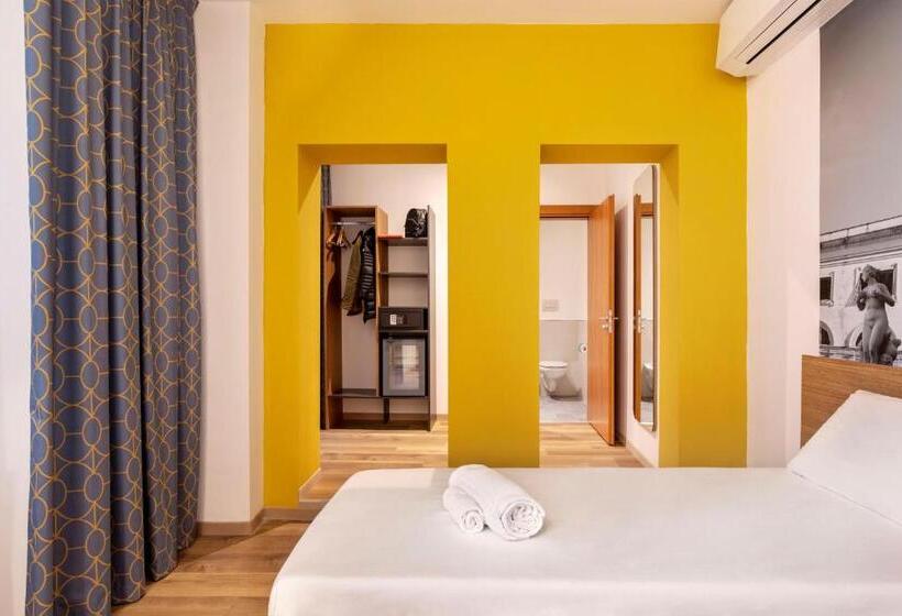 اتاق استاندارد با چشم‌انداز, B&B Hotel Palermo Quattro Canti