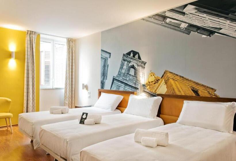 اتاق استاندارد سه تخته با چشم‌انداز, B&B Hotel Palermo Quattro Canti