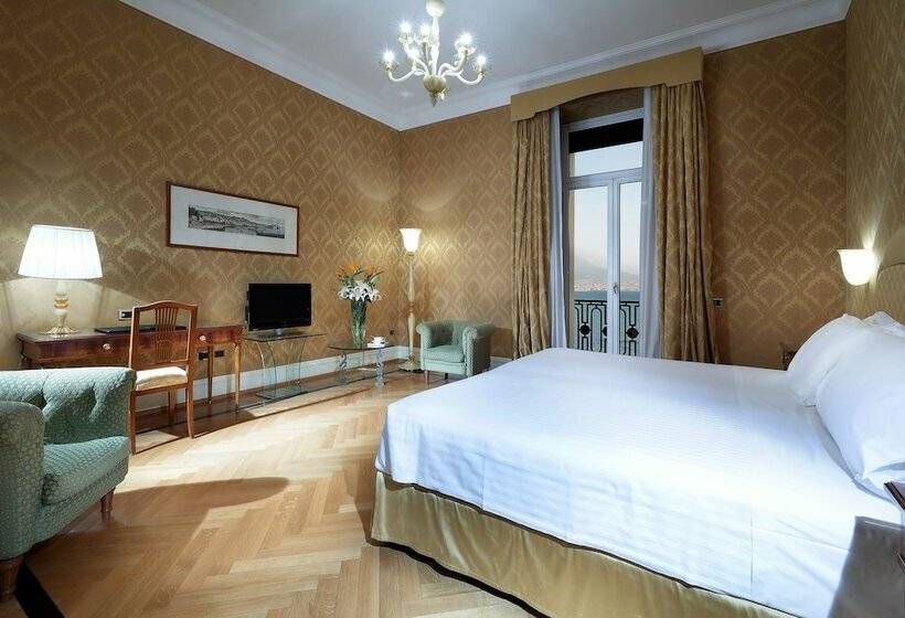 اتاق لوکس با چشم‌انداز دریا, Eurostars Hotel Excelsior