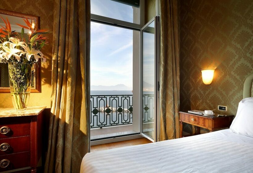 سوییت جونیور با چشم‌انداز دریا, Eurostars Hotel Excelsior