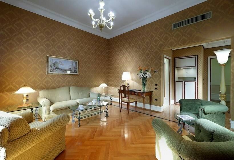 سوئیت اجرایی با چشم‌انداز دریا, Eurostars Hotel Excelsior