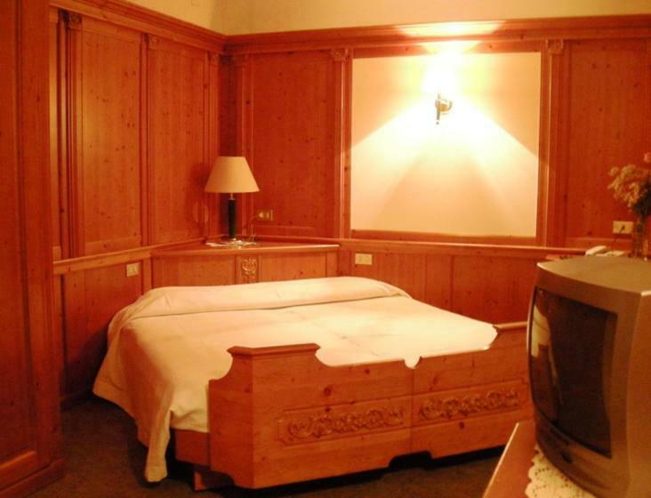 Номер Стандарт, Cevedale Living Romance