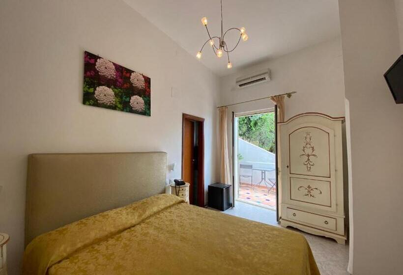 اتاق استاندارد, La Perla