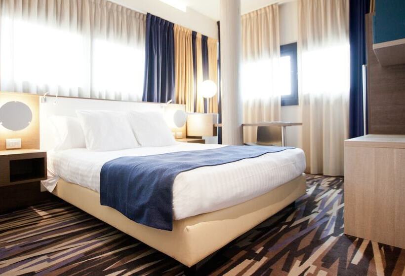חדר סופריור עם נוף, Mercure Roma Centro Colosseo