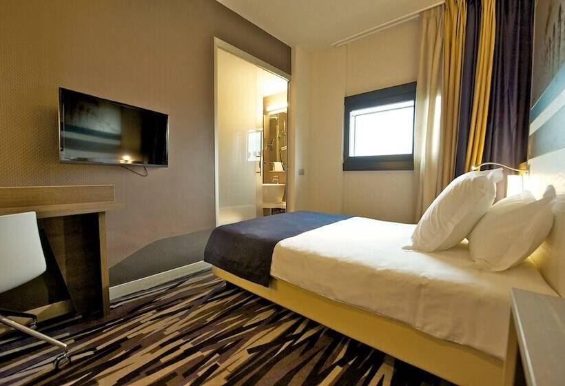 חדר יחיד קלאסי, Mercure Roma Centro Colosseo