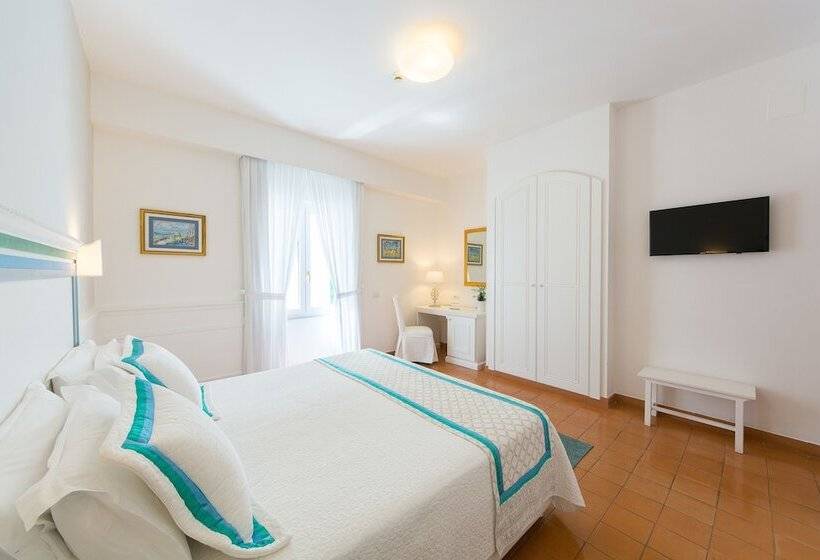اتاق راحتی سه تخته, Villa Romana Hotel & Spa