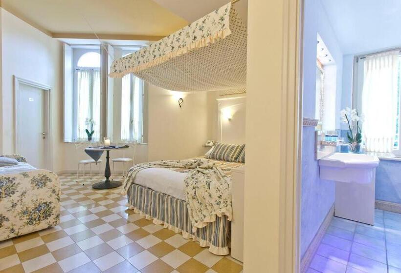 Студия Классика, Bellavista Lakefront Hotel & Apartments
