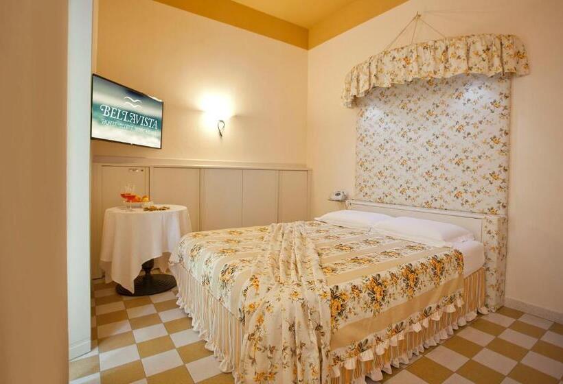 Студия Классика, Bellavista Lakefront Hotel & Apartments
