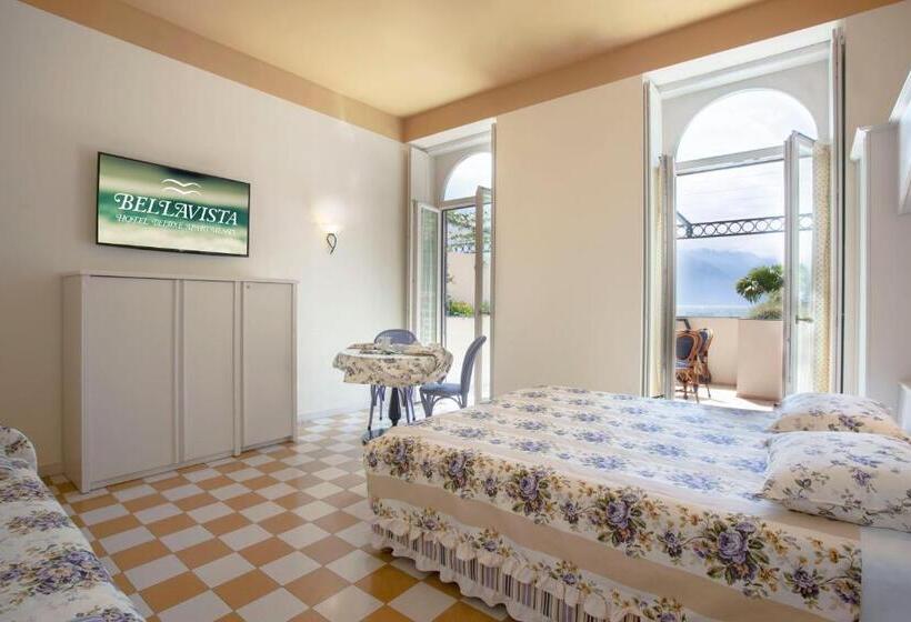 Номер Стандарт с Гидромассажем, Bellavista Lakefront Hotel & Apartments
