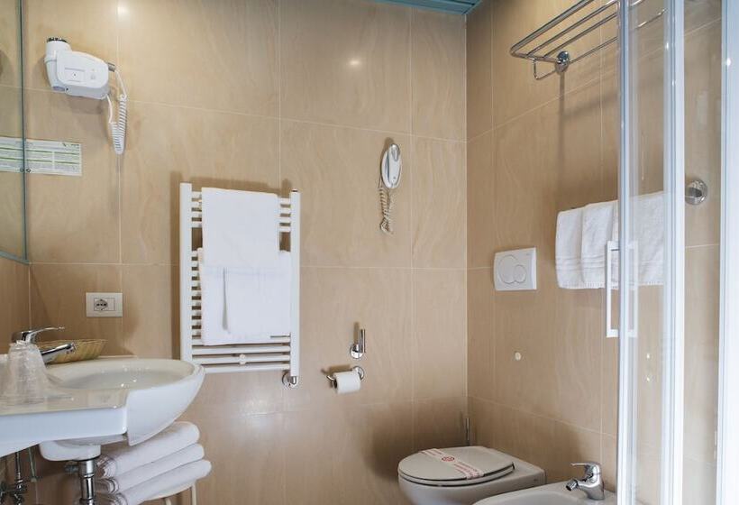Quarto Estandar, Alfa Fiera