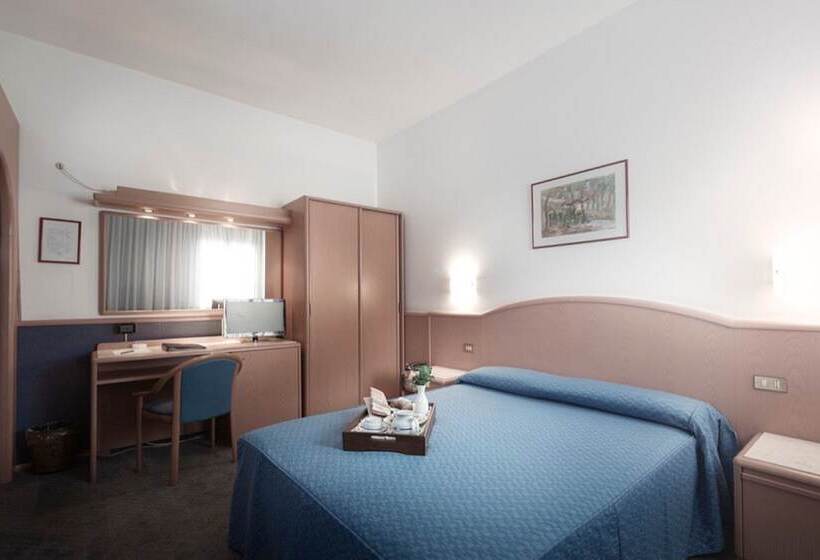 Quarto Estandar, Alfa Fiera