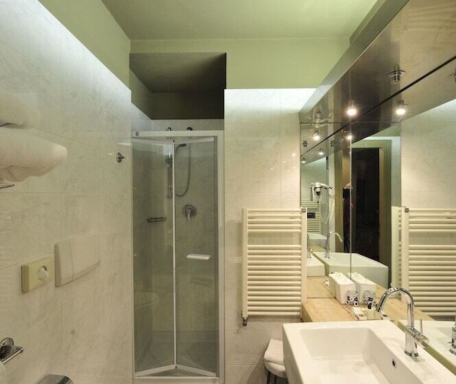 اتاق لوکس یک تخته, Art Hotel Boston