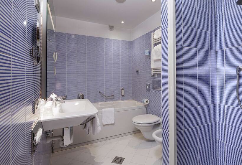 Полулюкс, Best Western Plus Hotel Bologna