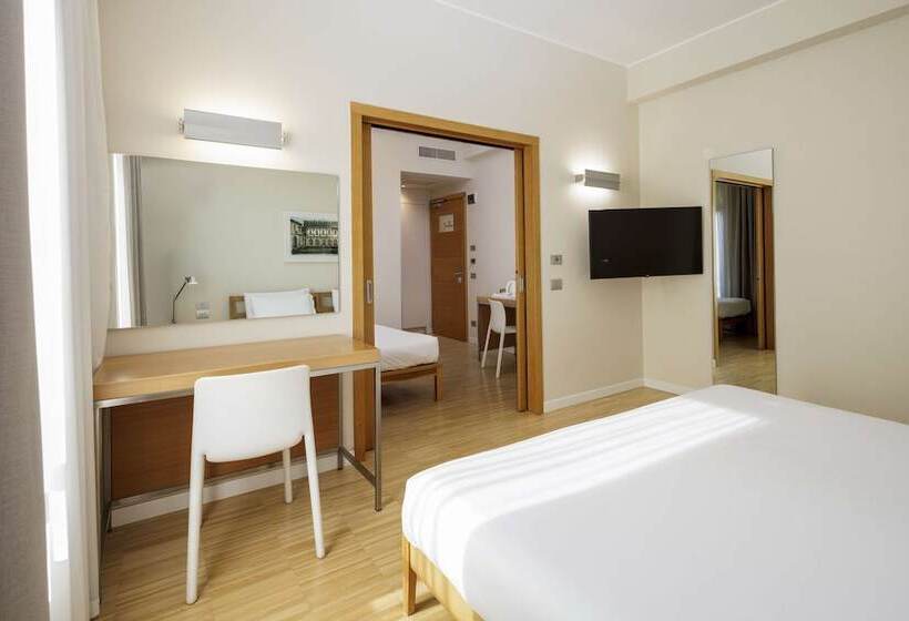 Семейный Номер, Best Western Plus Hotel Bologna