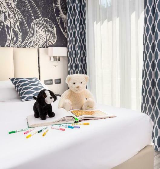 Трехместный Номер Стандарт Вид на Сад, Best Western Regina Elena