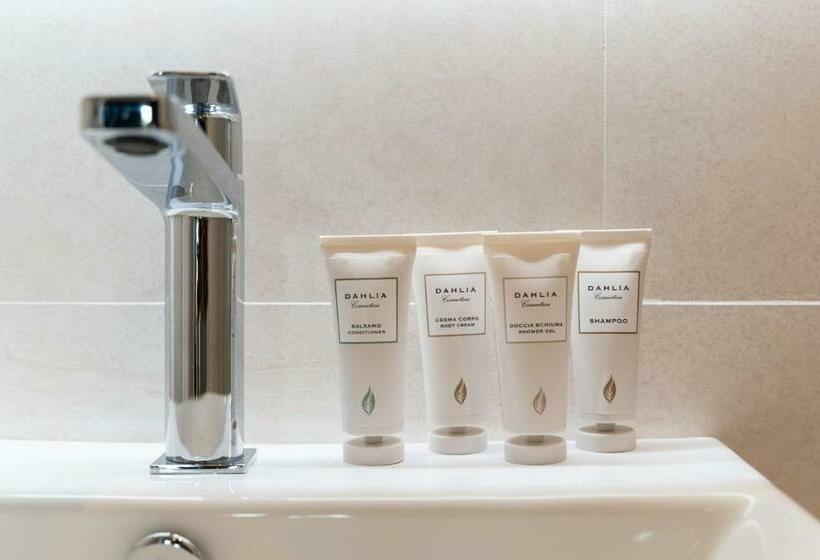 Люкс 2 Спальни, Best Western Regina Elena