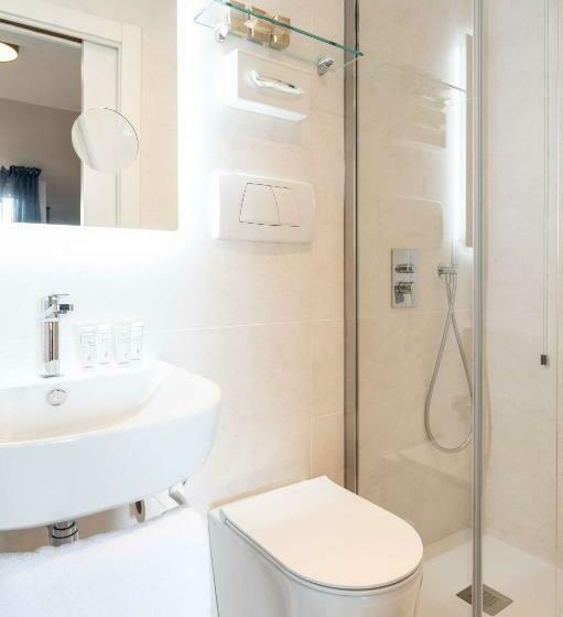 سوئیت 2 خوابه, Best Western Regina Elena