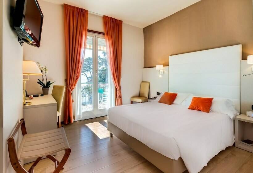 스탠다드 룸 더블 침대 바다 전망, Best Western Regina Elena