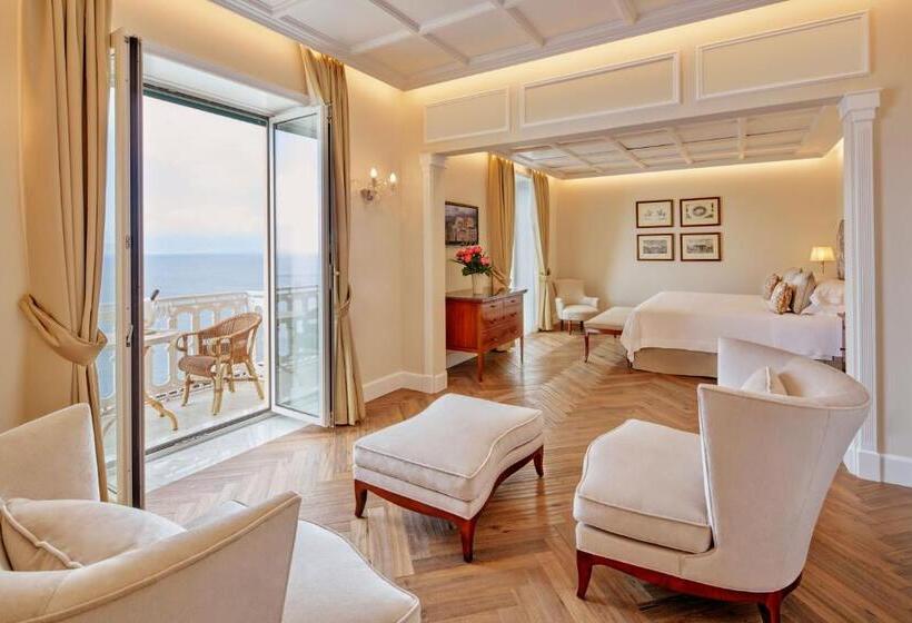 Люкс с Террасой, Grand Hotel Excelsior Vittoria