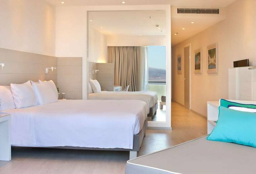 Трехместный Президентский, Hilton Sorrento Palace